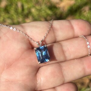 Clear Royal Blue Tanzanite Necklace / Sterling Silver / 9.70 Ct 12.14 X 9.45 Mm Or 3/8 X 5/16 Inch Radiant Cut Tanzanite Gem / One Of A Kind Clear Royal Blue Tanzanite Necklace / Sterling Silver / 9.70 Ct 12.14 X 9.45 Mm Or 3/8 X 5/16 Inch Radiant Cut Tanzanite Gem / One Of A Kind