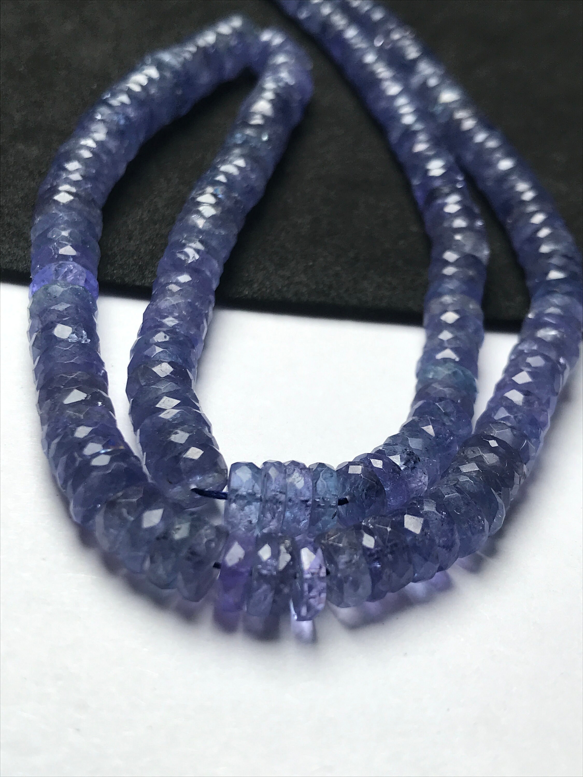 New Brand Natural Beautiful Tanzanite Heishi Shaped Faceted Beads 6-7 Mm Tanzanite High Quality Beads 18 Inches,