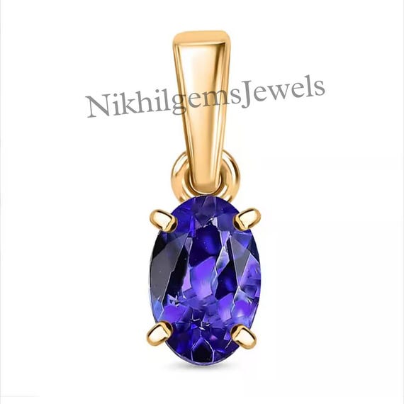 Aaaa Tanzanite Oval Pendant: Sterling Silver Necklace