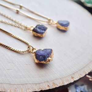 Natural Tanzanite Pendant Necklace, Raw Gemstone Necklace, December Birthstone Gift, natural Crystal Necklace, tanzanite Jewelry Gift For Her