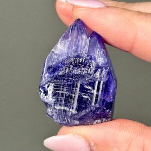 Tanzanite | 17g | - #1 (raw Blue Crystal Specimen, Throat Chakra, Healing Stone, Meditation) Tanzanite | 17g | - #1 (raw Blue Crystal Specimen, Throat Chakra, Healing Stone, Meditation)