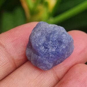 Raw Tanzanite Specimen: 30 Ct Gemstone Chunk, 18x14 Mm Raw Tanzanite Specimen: 30 Ct Gemstone Chunk, 18x14 Mm