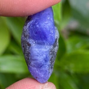 Raw Tanzanite Specimen: Natural December Birthstone Healing Crystal (30 Ct, 24x14 Mm) Raw Tanzanite Specimen: Natural December Birthstone Healing Crystal (30 Ct, 24x14 Mm)
