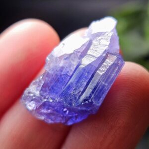 Tanzanite Terminated Crystal 4.69g, Bi Color Raw Tanzanite Gemstone - Tanzanite Specimen Tanzanite Terminated Crystal 4.69g, Bi Color Raw Tanzanite Gemstone - Tanzanite Specimen