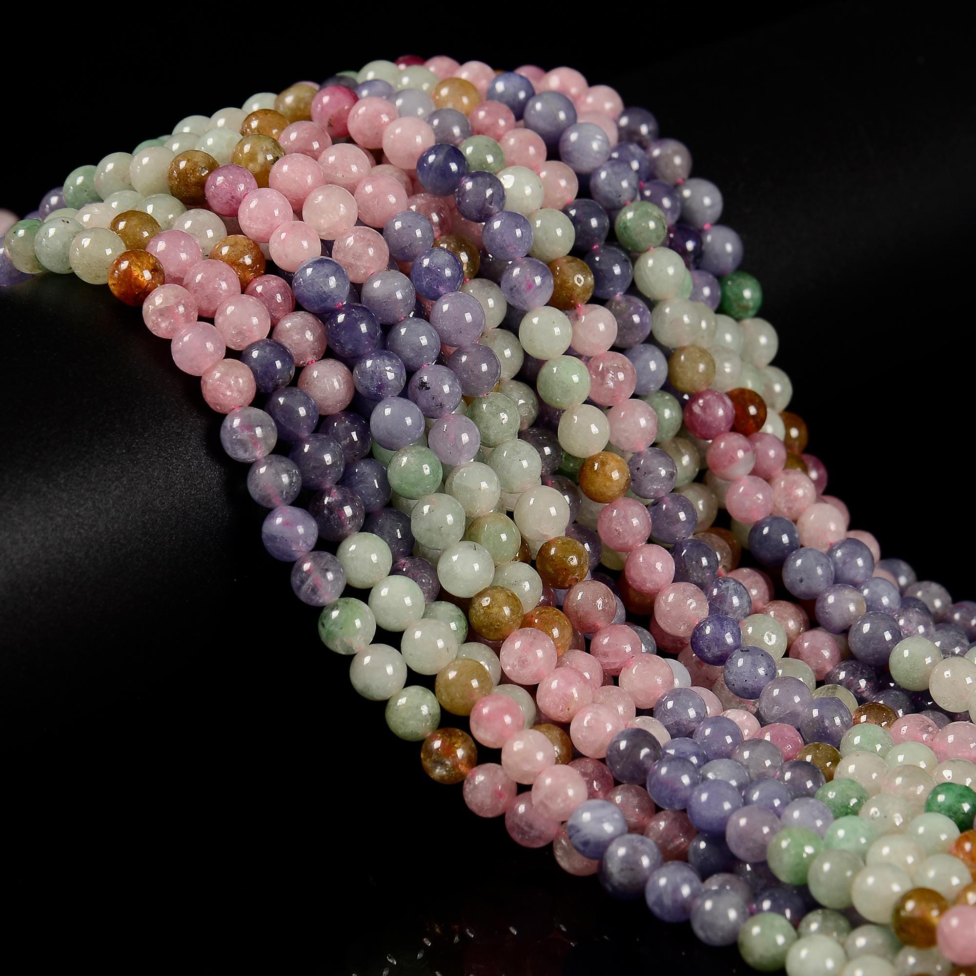 Natural Grade A Gradient Tanzanite Smooth Round Beads Size 4mm 6mm 15.5'' Strand Natural Grade A Gradient Tanzanite Smooth Round Beads Size 4mm 6mm 15.5'' Strand