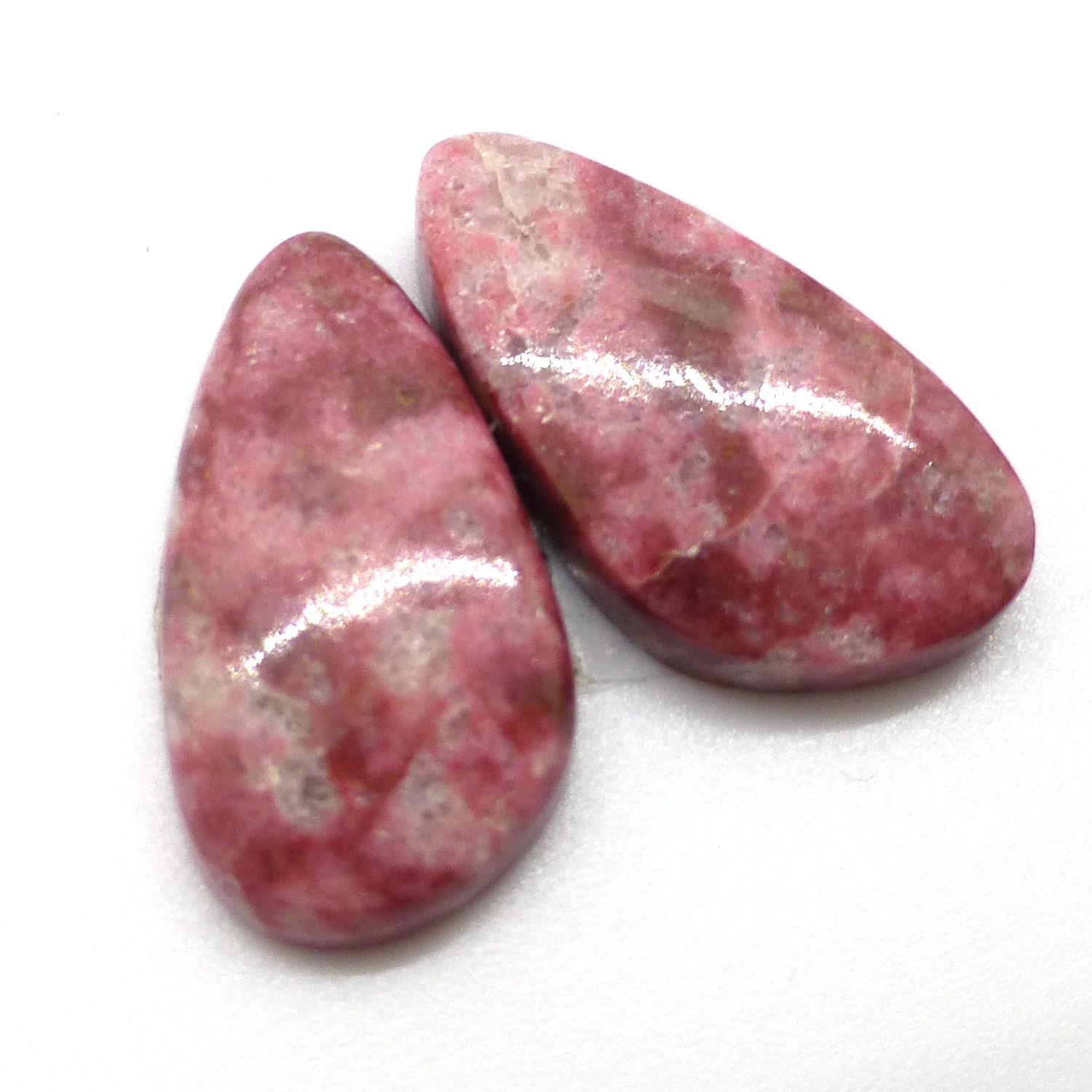 17.915 Carats Thulite Cabochons Cabochon Pair Rosaline Pink Manganese Verrigated Rare Unique Unusual Gemstone Handmade Norway Norwegian 17.915 Carats Thulite Cabochons Cabochon Pair Rosaline Pink Manganese Verrigated Rare Unique Unusual Gemstone Handmade Norway Norwegian