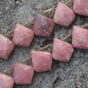 Thulite Gemstone Faceted Briolette Beads | 10 Pieces Leaf-shaped | Jewelry Making I Size 17-18 Mm App (c514) Thulite Gemstone Faceted Briolette Beads | 10 Pieces Leaf-shaped | Jewelry Making I Size 17-18 Mm App (c514)