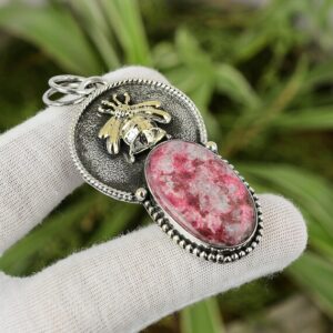 Handmade Thulite Gemstone Pendant: Sterling Silver 18K Gold Bee Handmade Thulite Gemstone Pendant: Sterling Silver 18K Gold Bee