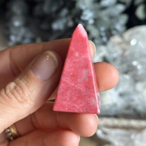 Thulite Tower, Obelisk, Generator