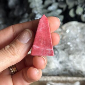 Thulite Tower, Obelisk, Generator