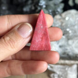 Thulite Tower, Obelisk, Generator