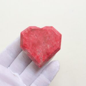 Unique Pink Thulite Faceted Heartstone, Natural Thulite Stone From Norway, Polished Thulite Heart Gemstone, Heart Chakra Meditation Stone