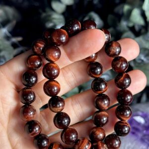 10mm Red Tiger Eye Bracelet: Crystal Gemstone Stretch Bracelet