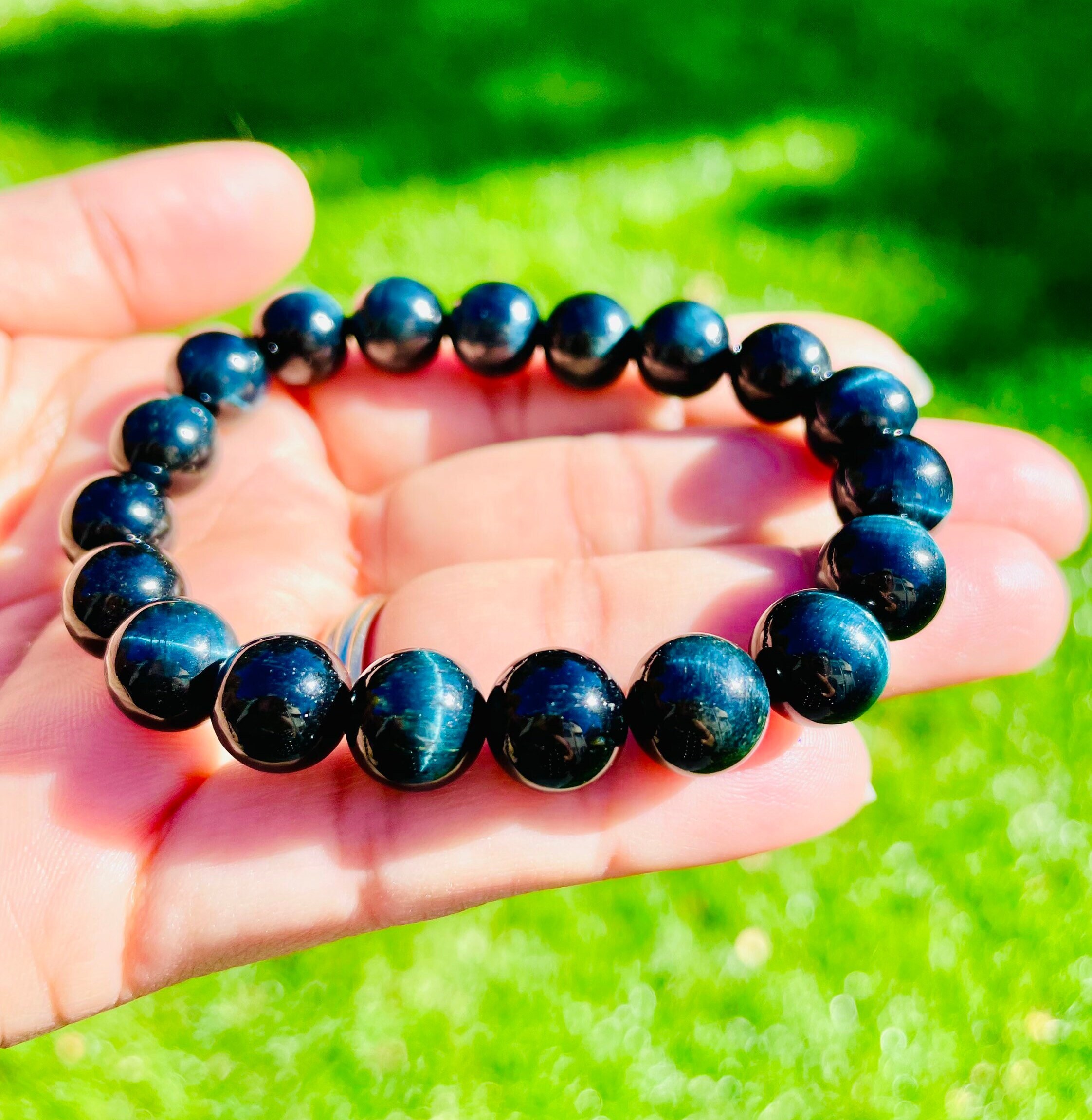 Blue Tiger's Eye Crystal Bracelet: Round Bead Gemstone