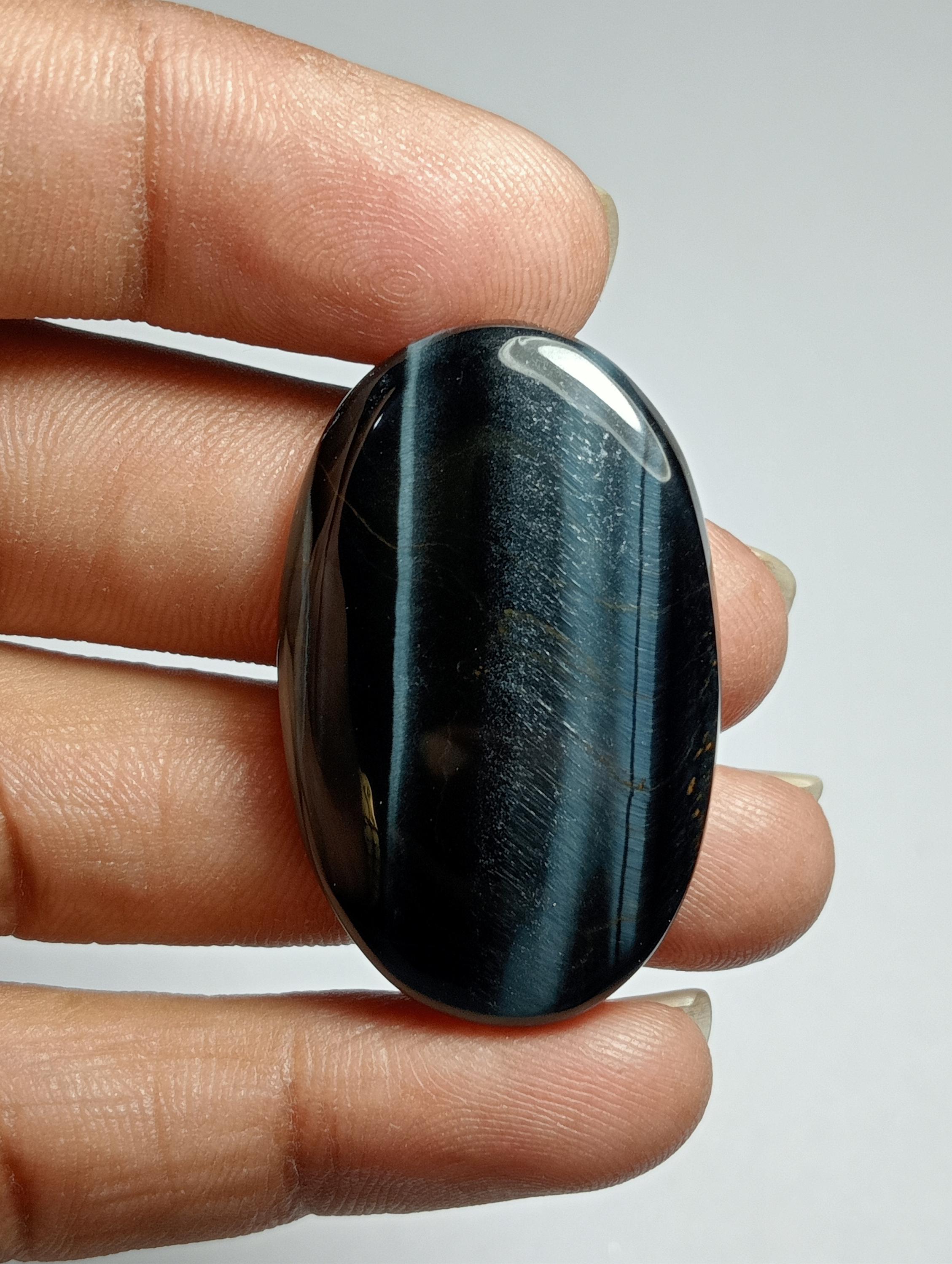 Handmade Blue Tiger Eye Cabochon: Natural Gemstone (37x23mm, 47cts)