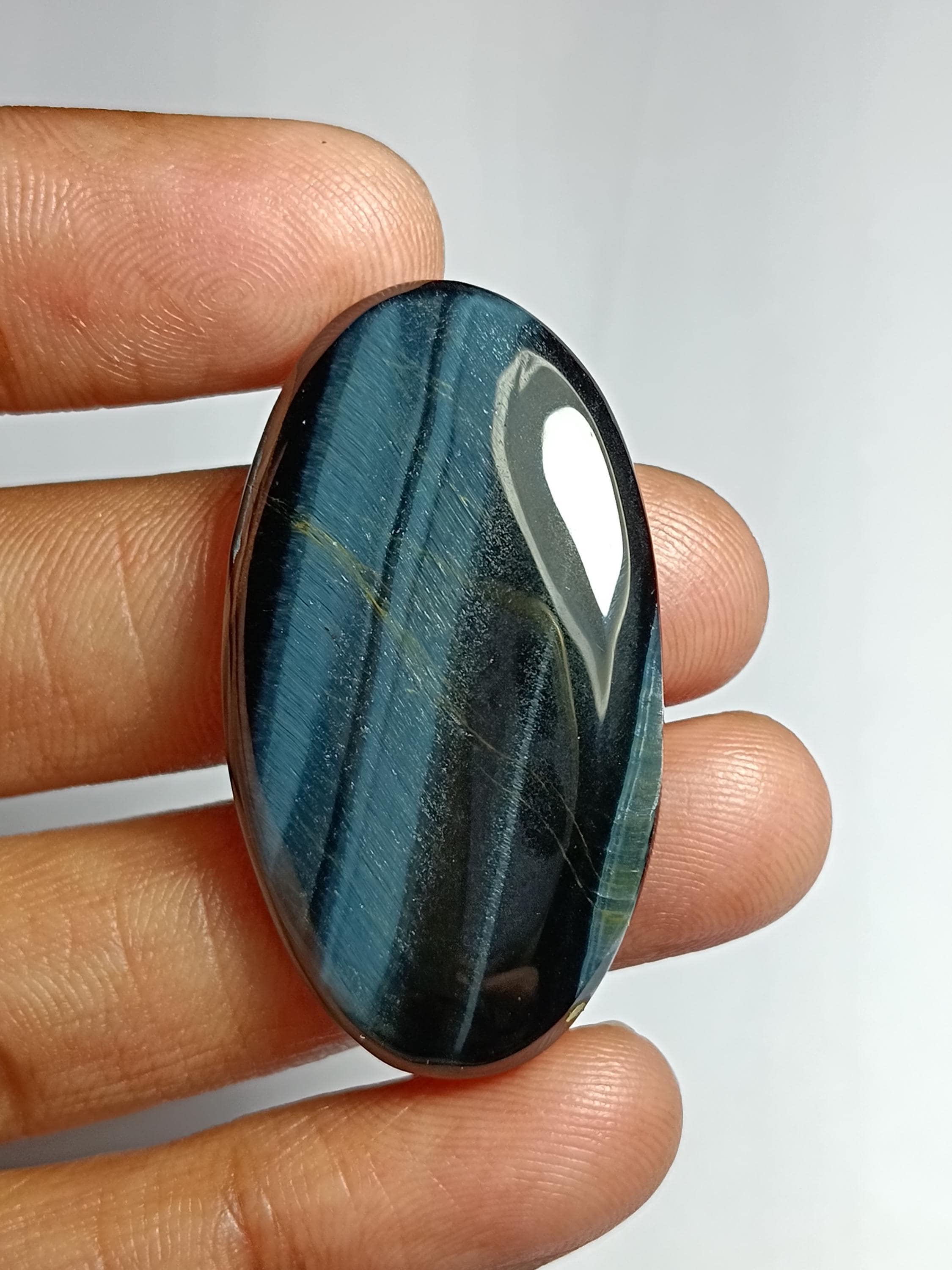 Handmade Blue Tiger Eye Cabochon: Natural Gemstone Jewelry (40x22mm, 52cts) Handmade Blue Tiger Eye Cabochon: Natural Gemstone Jewelry (40x22mm, 52cts)
