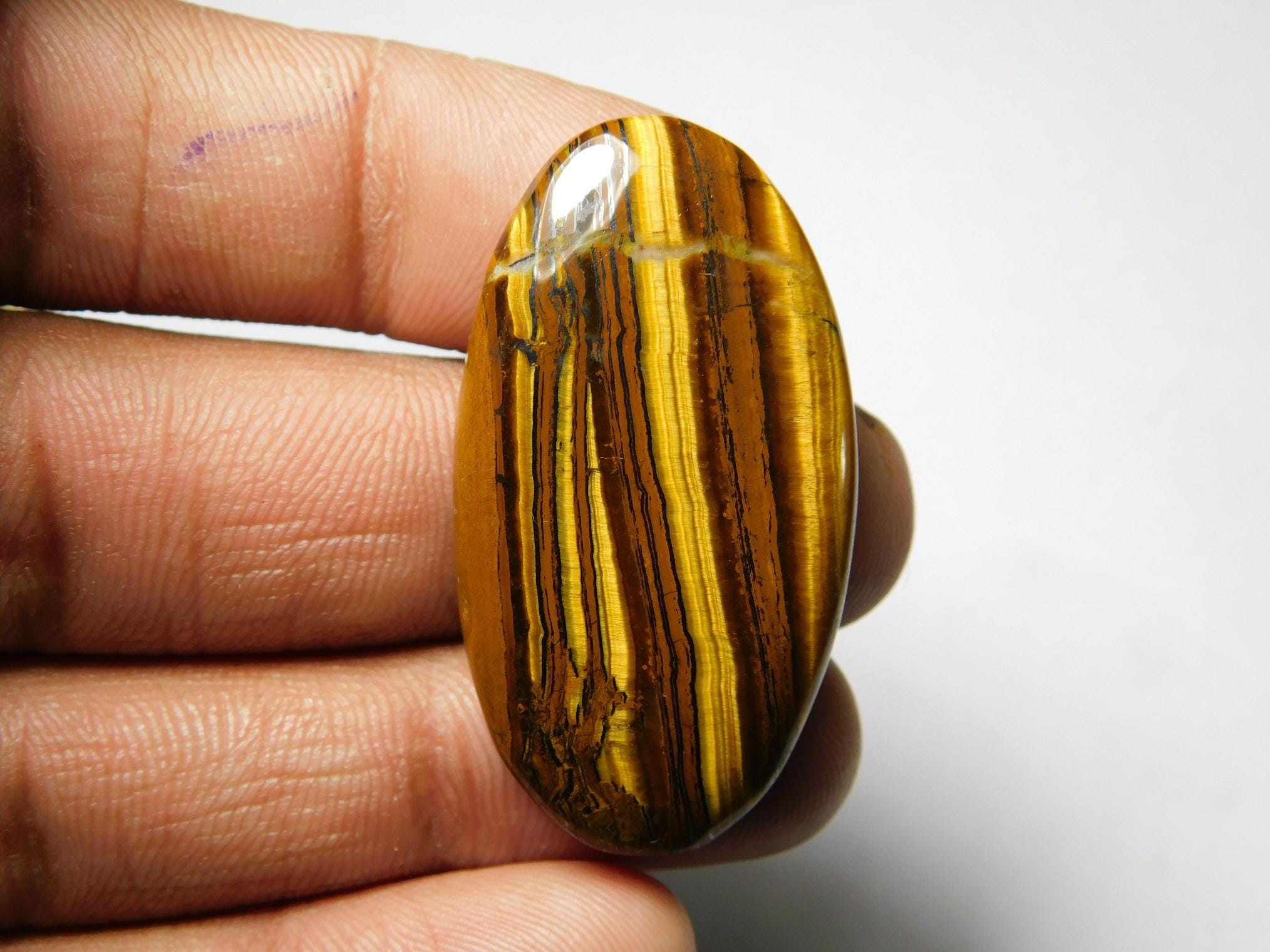 Handmade Tiger Eye Gemstone Cabochon, 47 Ct. (40x21 Mm)