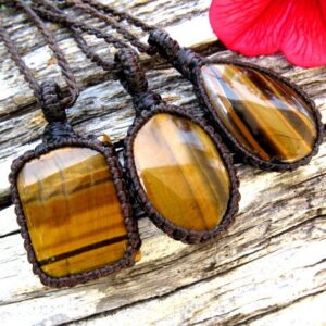 Tiger Eye macrame necklace / Tigers Eye necklace / Healing stones and crystals / Tiger eye jewelry / macrame necklace / macrame jewelry Tiger Eye macrame necklace / Tigers Eye necklace / Healing stones and crystals / Tiger eye jewelry / macrame necklace / macrame jewelry