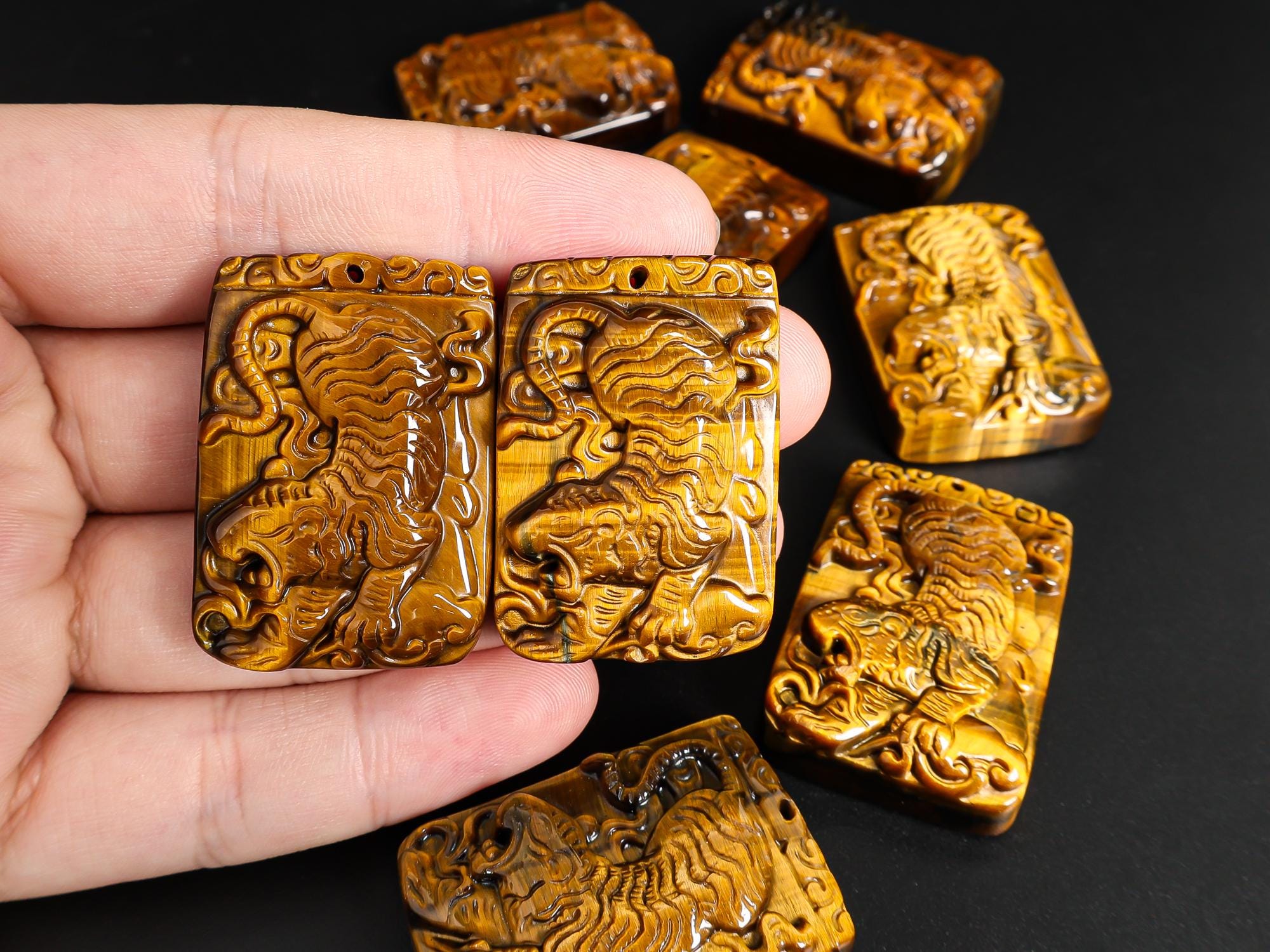 Aa Grade Yellow Tiger Tiger Eye Pendant Hand-carved Natural One Of A Kind Gemstone