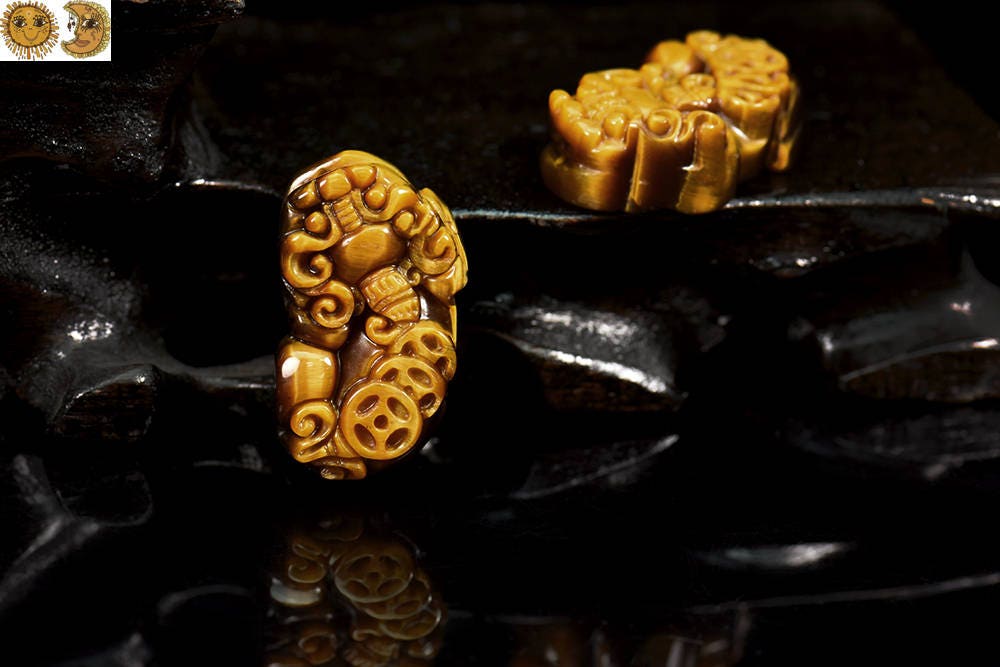 Yellow Tiger Eye, 1 Pair, They Are Symmetrical, Carved Brave Troops, Random Delivery, Gemstone Pendants 20x37mm