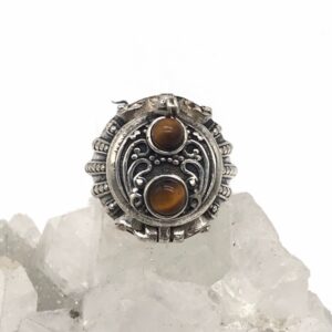 Beautiful Tigers Eye Poison Ring, Size 7
