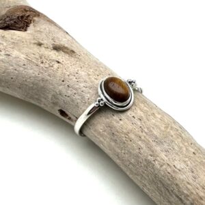 Oval Tiger's Eye 925 Sterling Silver Ring