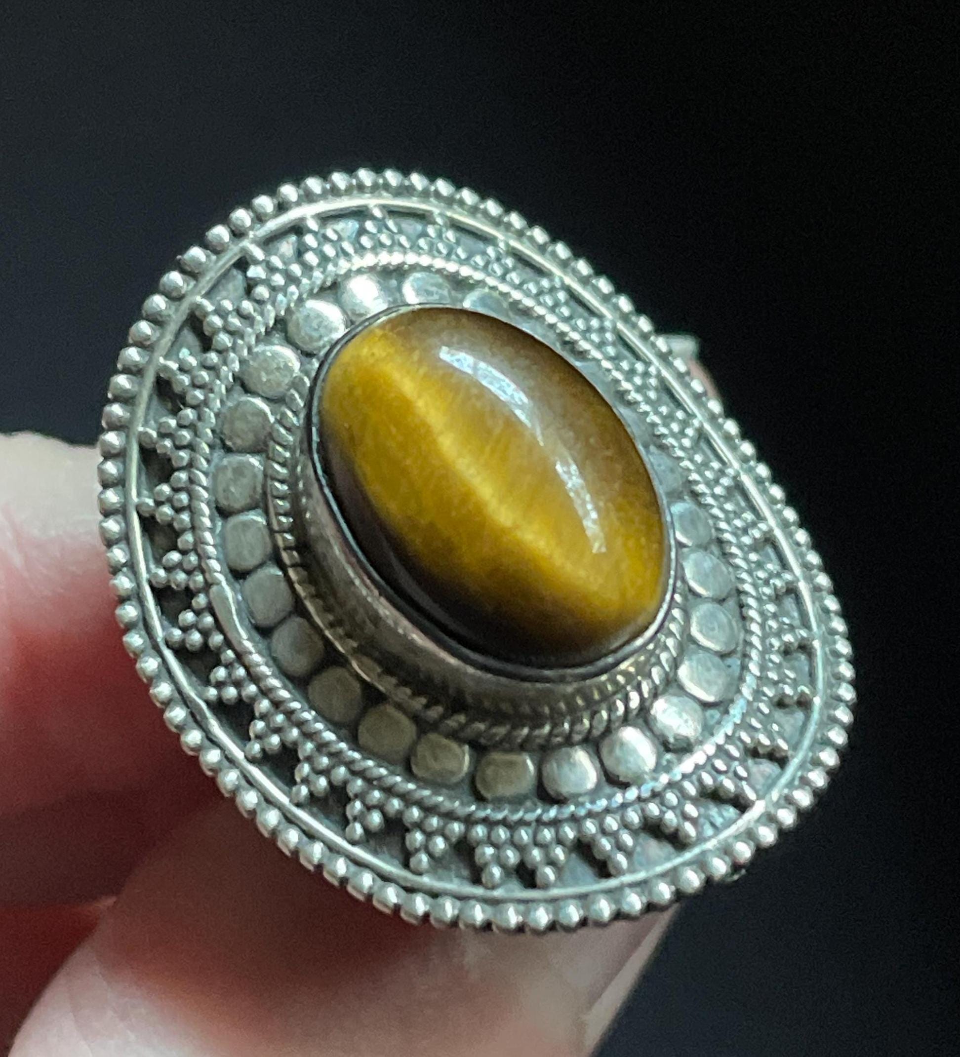 Southwest Tiger's Eye Ring, Handmade With Solid Sterling Silver, Size 6 Usa, Beautiful Perfect Gift!