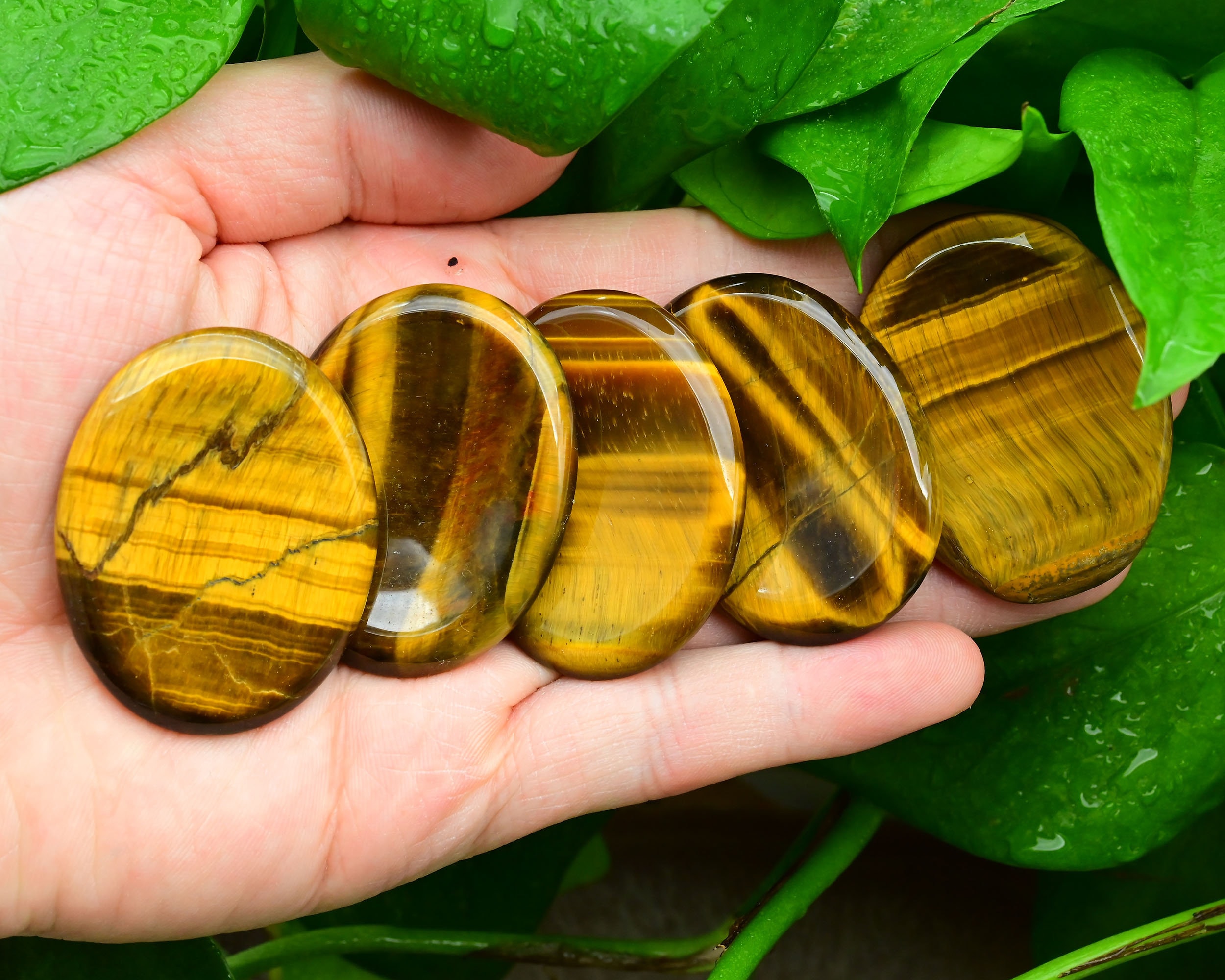 Natural Tiger Eyes Stone Worry Stone,healing Worry Stone,chakra Worry Stone,size 35x45mm