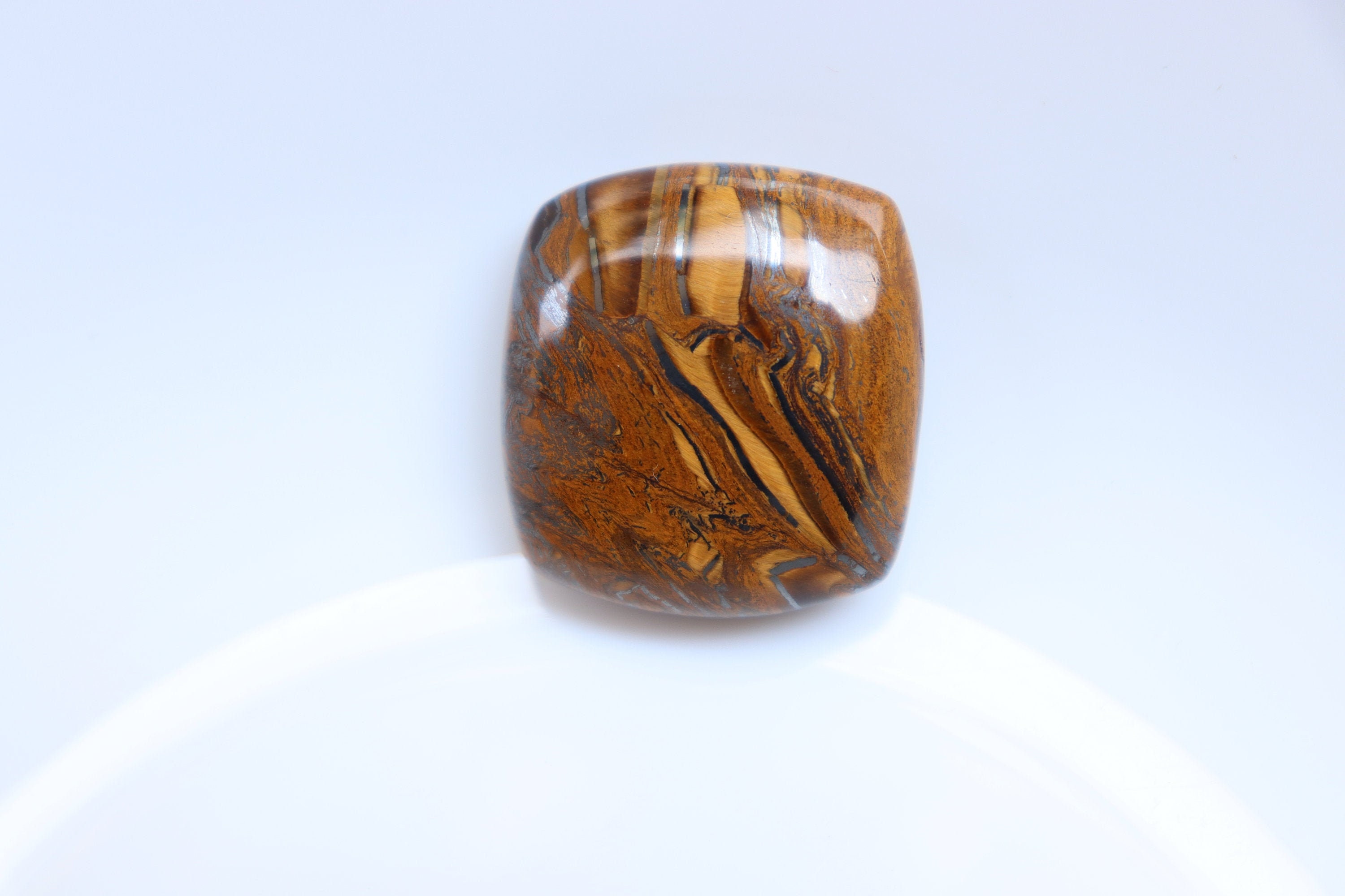 Natural Tiger Eye Palm Stone For Reiki And Chakra Healing, Gold Tigers Eye Crystal Palm Stone Crystal Palm Stone Healing Crystal Collection