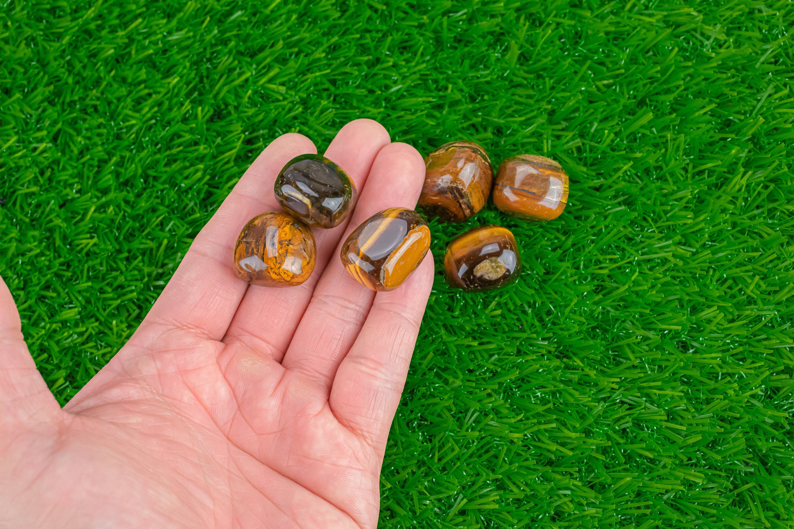 1 Pc Natural Tiger Eye Medium Large Tumbled Stone- 0.5-1 Inch