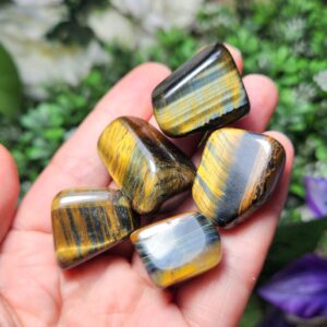 Blue Tigers Eye Crystal - Hawks Eye Stone - Tiger's Eye - Blue Tigers Eye - Hawk's Eye - Tigers Eye Tumbled Stone - Tigers Eye Gemstone