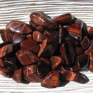 Red Tiger Eye - Red Tigers Eye - Tumbled Stone - Red Tiger's Eye - Tiger's Eye Crystal -Motivation Stone -Protection Stone -Good Luck Stone