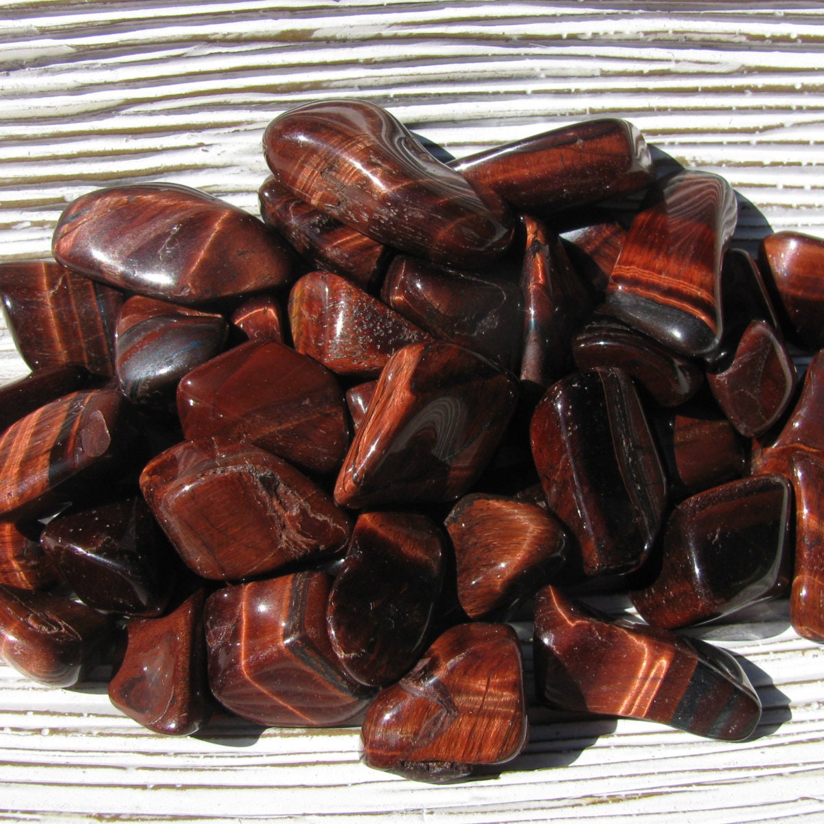 Red Tiger Eye - Red Tigers Eye - Tumbled Stone - Red Tiger's Eye - Tiger's Eye Crystal -motivation Stone -protection Stone -good Luck Stone
