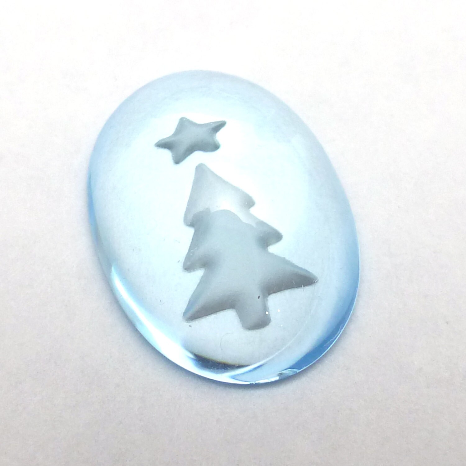 10.640 Carats Swiss Blue Topaz Cabochon Christmas Tree Star 12x16 16x12 Oval Fantasy Cut Gemstone Handmade Ring Stone Rare One Of A Kind