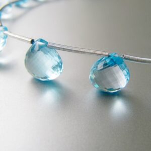 Blue topaz hearts • 7-9mm • AAA micro faceted heart drops briolettes • Natural gemstone • Ice blue Blue topaz hearts • 7-9mm • AAA micro faceted heart drops briolettes • Natural gemstone • Ice blue