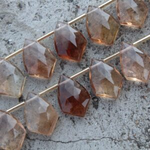 Topaz Gemstone Faceted Briolette Beads | 10-piece Sparrow-shape I Size 11x17 Mm | Jewelry Setting (c614) Topaz Gemstone Faceted Briolette Beads | 10-piece Sparrow-shape I Size 11x17 Mm | Jewelry Setting (c614)