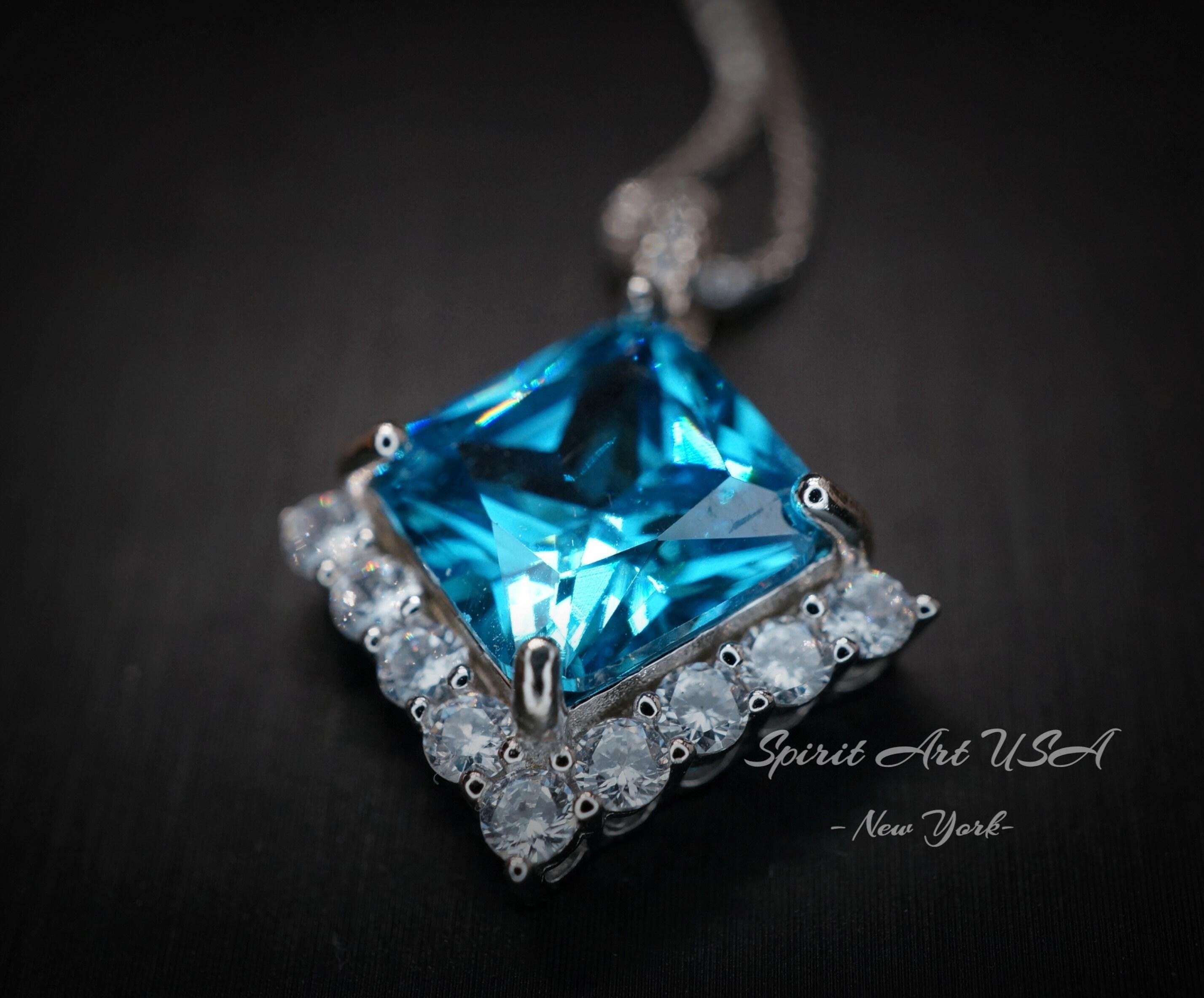 Gemstone Style Blue Topaz Necklace - 6 Ct Square Princess Cut Blue Topaz Pendant - 18kgp @ Sterling Silver - November Birthstone #762 Gemstone Style Blue Topaz Necklace - 6 Ct Square Princess Cut Blue Topaz Pendant - 18kgp @ Sterling Silver - November Birthstone #762