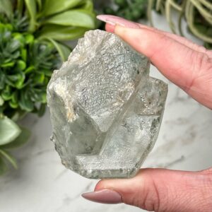 Blue Topaz | 123g | - #111 (raw Crystal Specimen, Throat Chakra, Healing Stone, Peace)