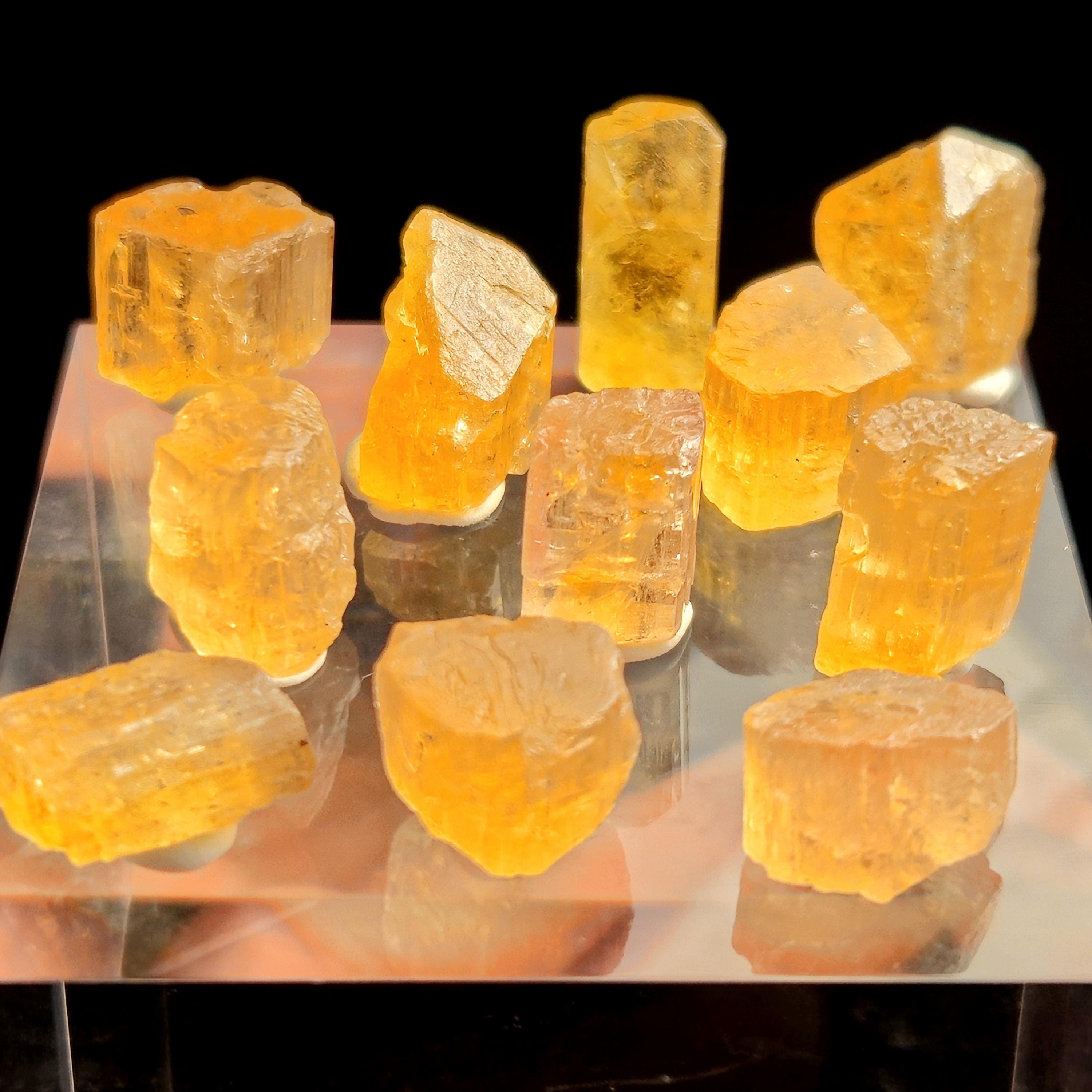 Terminated Topaz Crystal (1-2g): Raw Golden Imperial Topaz Specimen From Brazil Terminated Topaz Crystal (1-2g): Raw Golden Imperial Topaz Specimen From Brazil