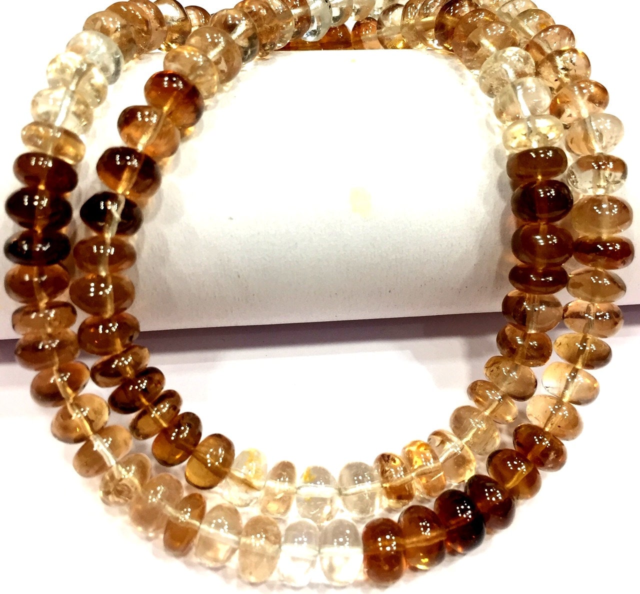 Aaa+ Quality~great Luster~natural Imperial Topaz Smooth Rondelle Beads Shaded Color Rondelle Beads Great Polished Topaz Gemstone Beads. Aaa+ Quality~great Luster~natural Imperial Topaz Smooth Rondelle Beads Shaded Color Rondelle Beads Great Polished Topaz Gemstone Beads.