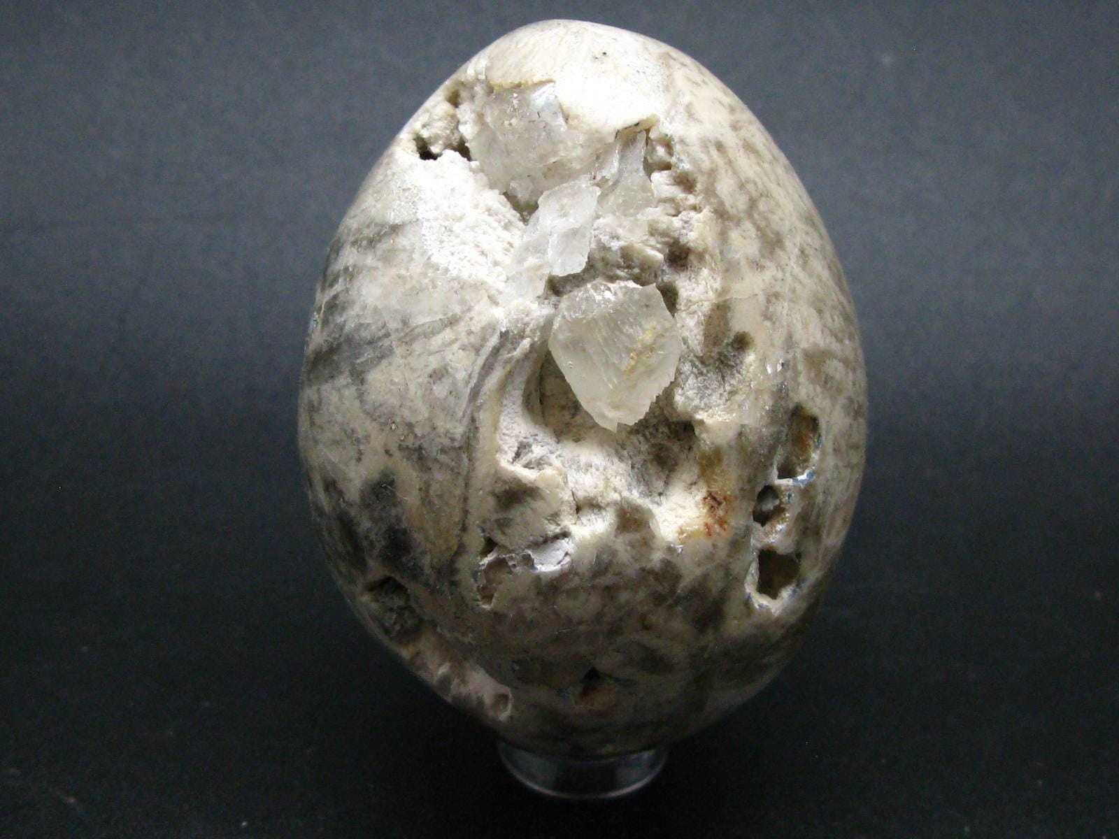 Mother Nature!! Topaz Crystals In Feldspar Egg From Volodarsk-volynskii, Ukraine - 2.6" Mother Nature!! Topaz Crystals In Feldspar Egg From Volodarsk-volynskii, Ukraine - 2.6"