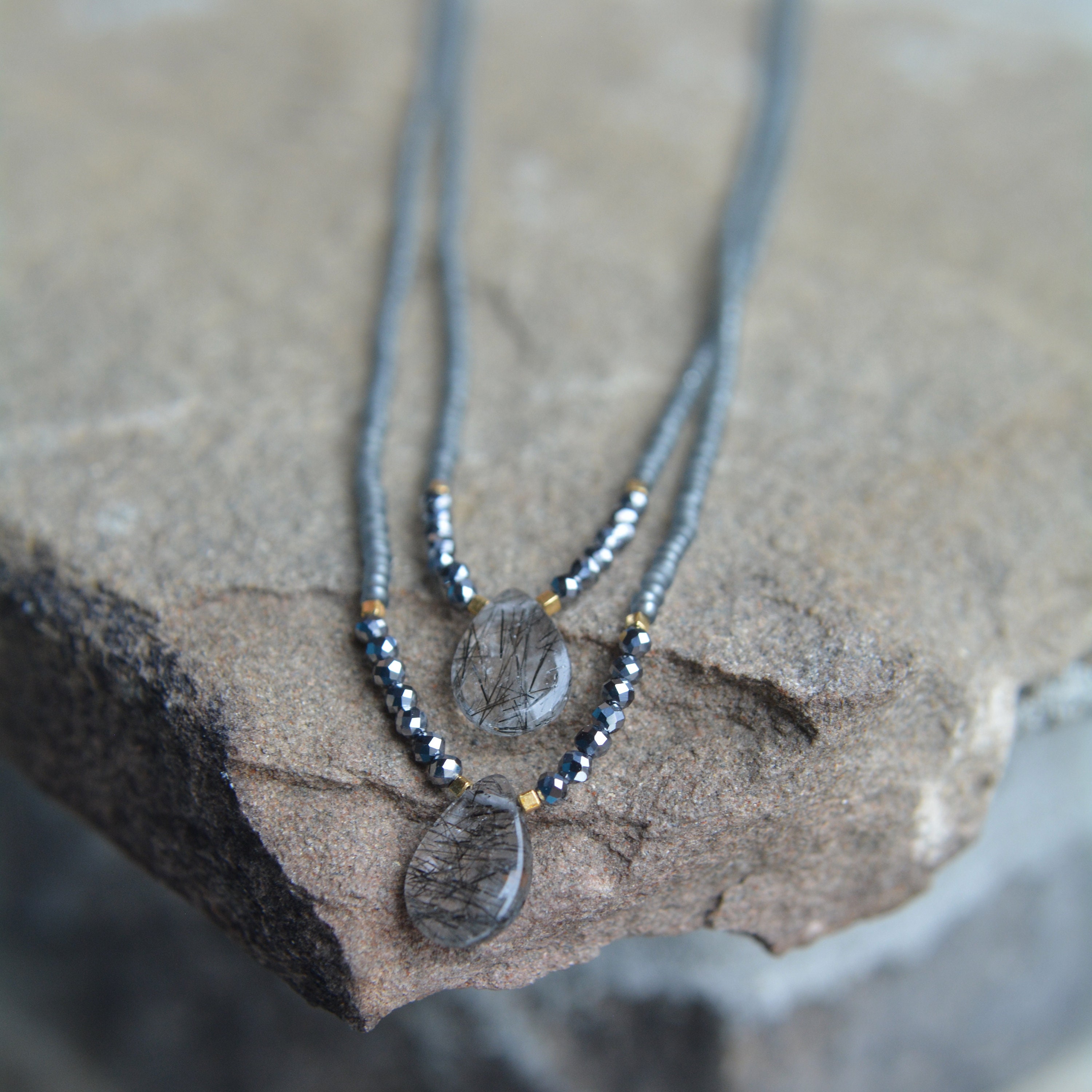 Black Tourmalinated Quartz And Terahertz Stone Necklace 16 Inches