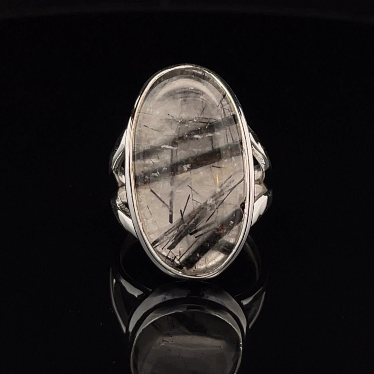 Sterling Silver Tourmalated Quartz Ring Size 6 Sterling Silver Tourmalated Quartz Ring Size 6
