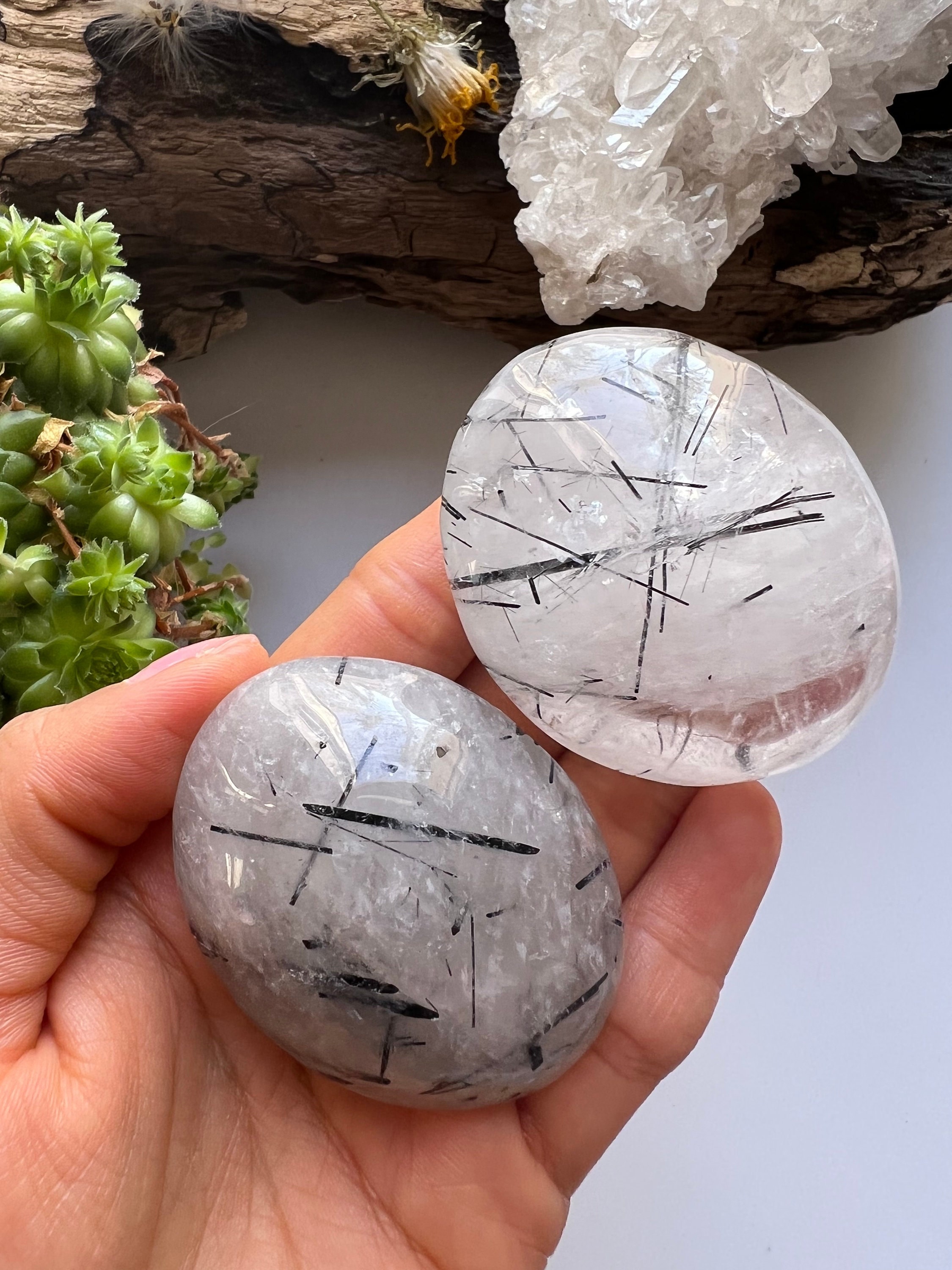 Tourmalinated Quartz Palm Stone, Black Tourmaline In Quartz, Crystal Healing Tourmalinated Quartz Palm Stone, Black Tourmaline In Quartz, Crystal Healing