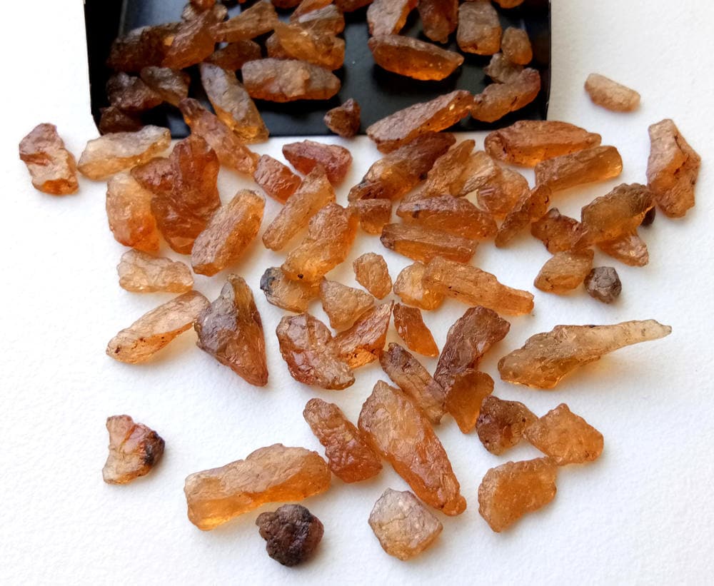 7-16mm Petro Tourmaline Raw Stones, Natural Loose Petro Tourmaline Rough Sticks, Tourmaline For Jewelry (10cts To 20cts Options)- Dvp45