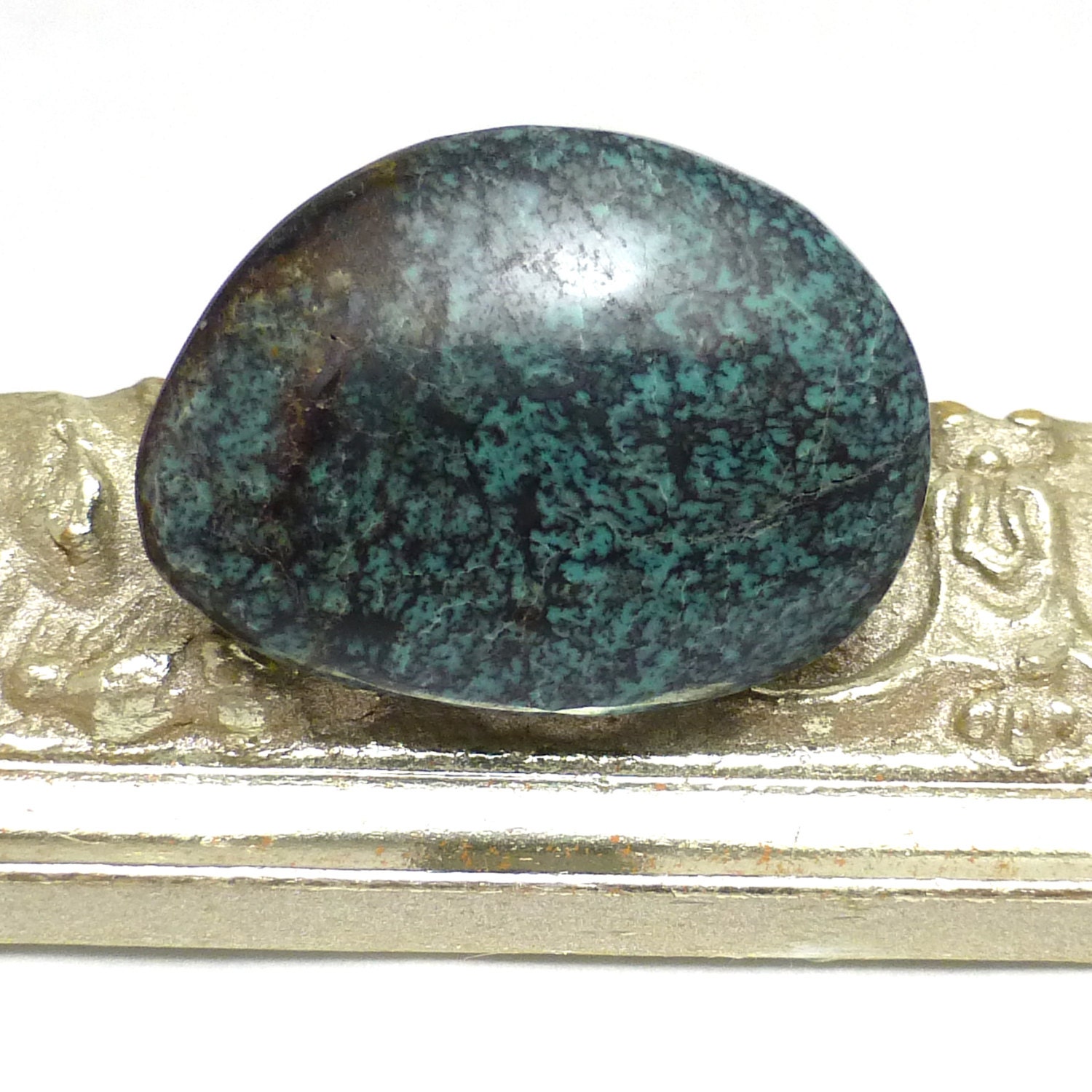 Hubei Chinese Turquoise Cabochon Free Form Handmade Gemstone Lisajoy Sachs Sky Blue Aqua Jewelry Designer One Stone Necklace