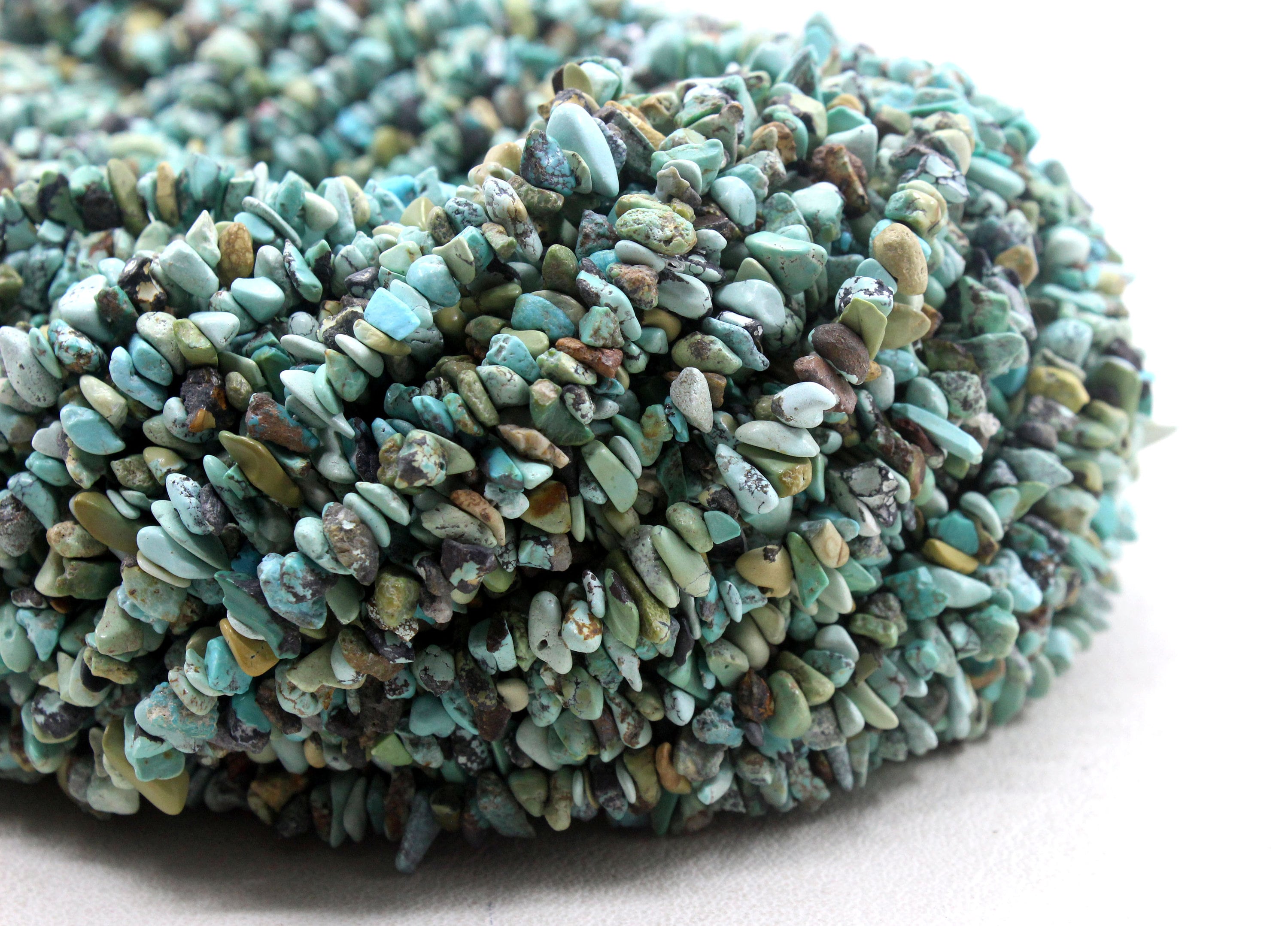 16" Arizona Turquoise Chip Beads: 5-6mm Polished Jewelry Making 16" Arizona Turquoise Chip Beads: 5-6mm Polished Jewelry Making