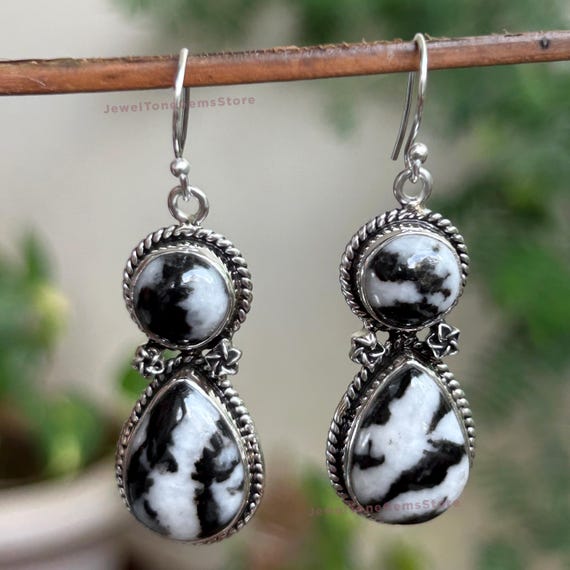 White Buffalo Turquoise Earring: Sterling Silver Oval Gemstone Jewelry