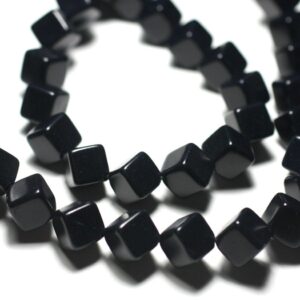 20pc - Perles de Pierre - Turquoise synthèse Cubes 8x8mm Noir - 7427039727174