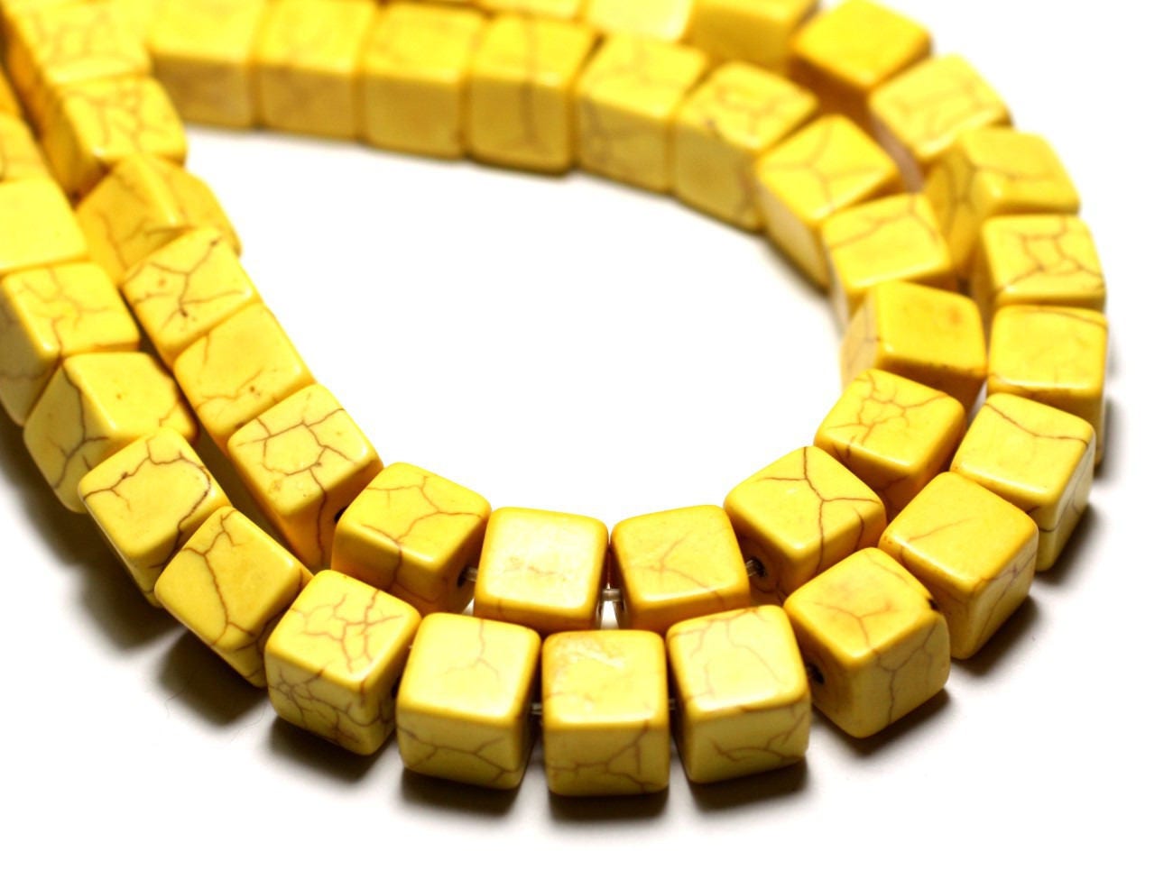 20pc - Perles Turquoise Synthèse Reconstituée Cubes 8mm Jaune - 8741140009202